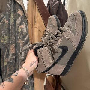 Rare nike dunk high dark mushroom Nikes